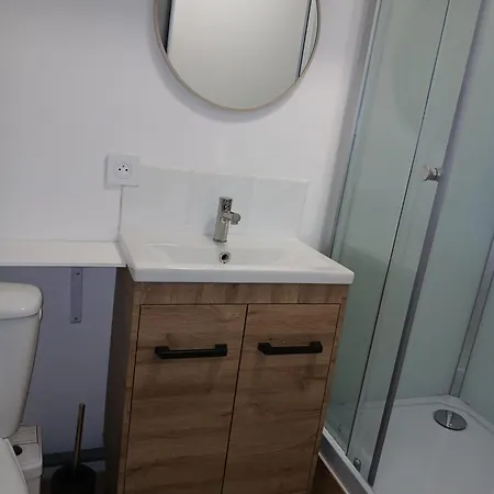 Domaine De Lasfonds Bed and Breakfast 3*